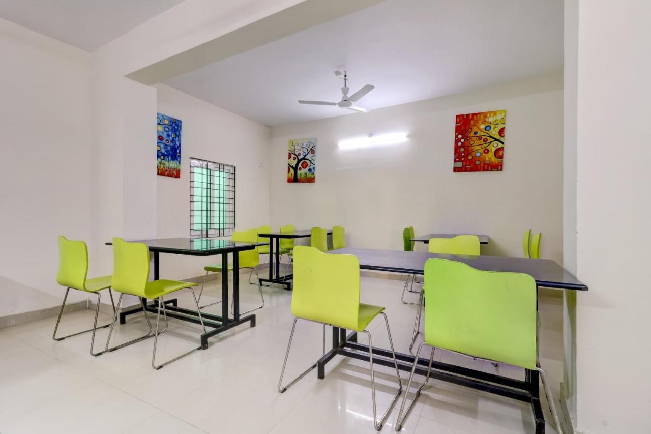 Collection O Broholic Hotels Near Gachibowli Kondapur  Bagian luar foto